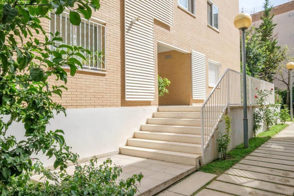 Apartamento En Complejo Residencial, Con Piscina. Salou Exteriör bild